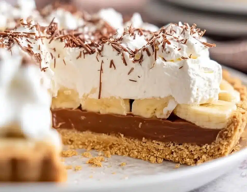 Banoffee Pie Recipe (Banana Toffee Pie)