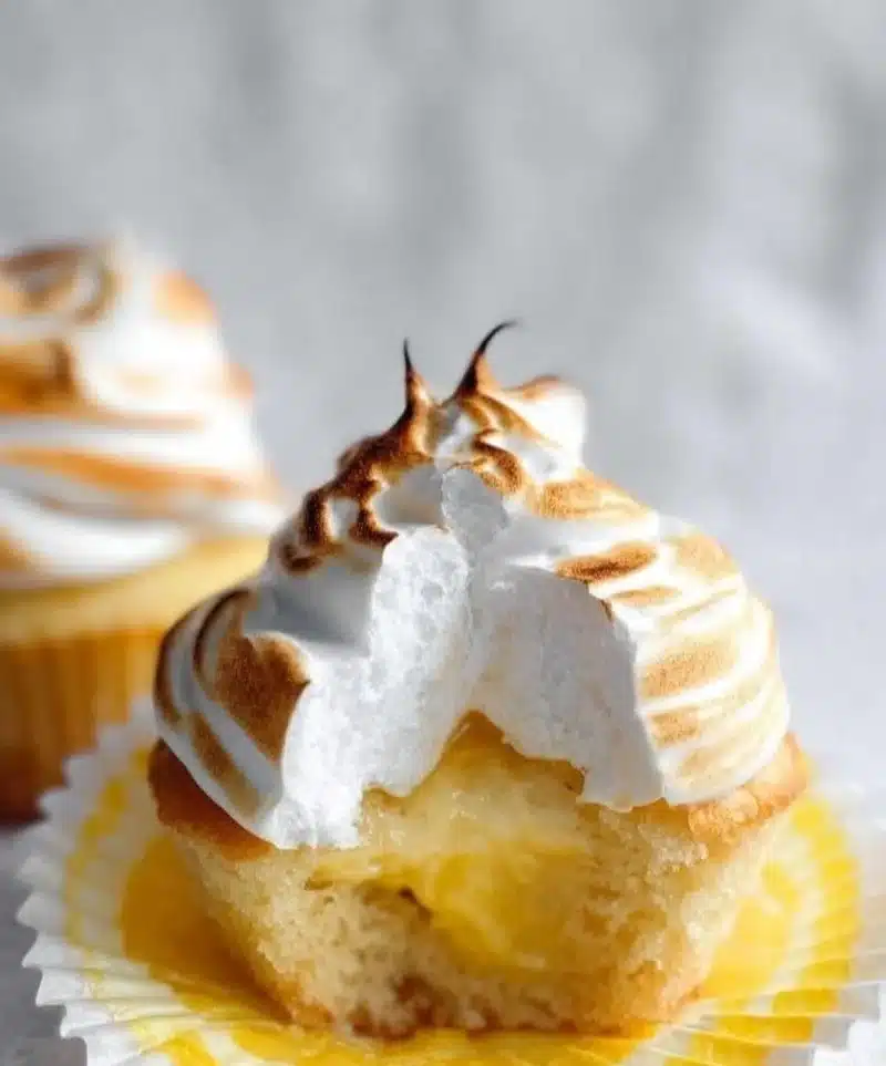 Lemon Meringue Cupcakes